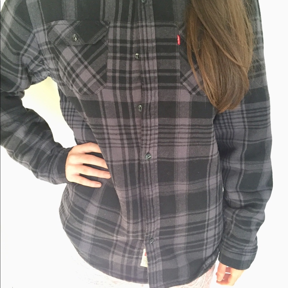 Fitted button blouse